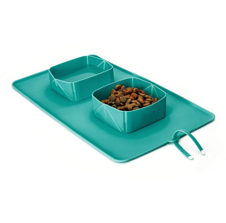 Foldable silicone travel dog bowl with feeding mat – Furramo green